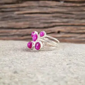 Ster robijn zilveren ring
