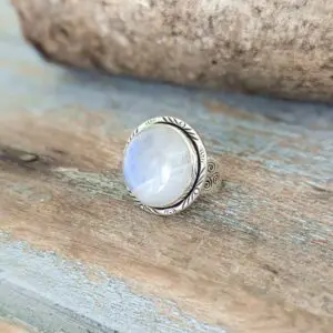 Silver moonstone ring