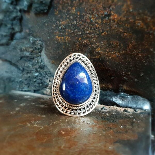 Sëlwer a lapis lazuli Ring