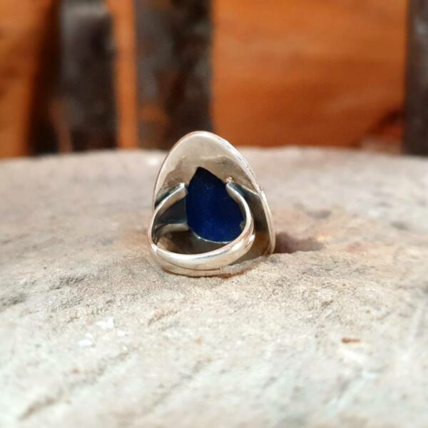 Silver och lapis lazuli ring