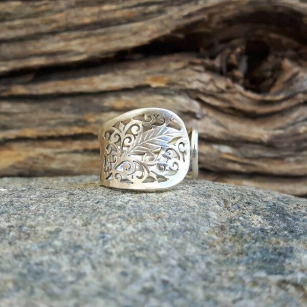 Zilveren opengewerkte verstelbare ring