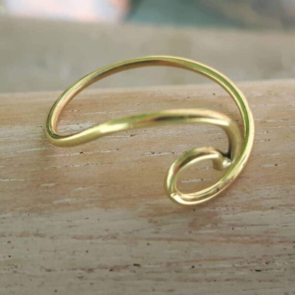 Gold Welle Ring