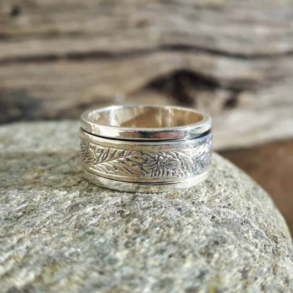 Голям сребърен пръстен за жени - Omyoki