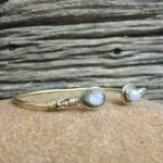Bracelet jonc fantaisie pierre de lune