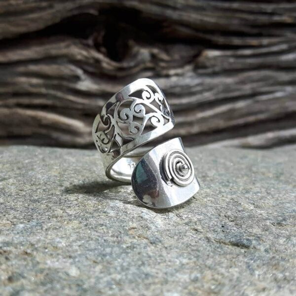 Large openwork silver ring