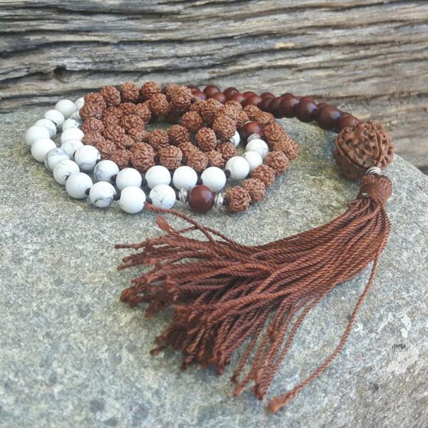 Collier mala Rudraksha