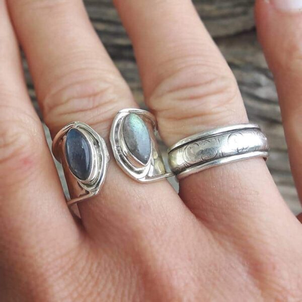 Labradorit og sølv justerbar ring