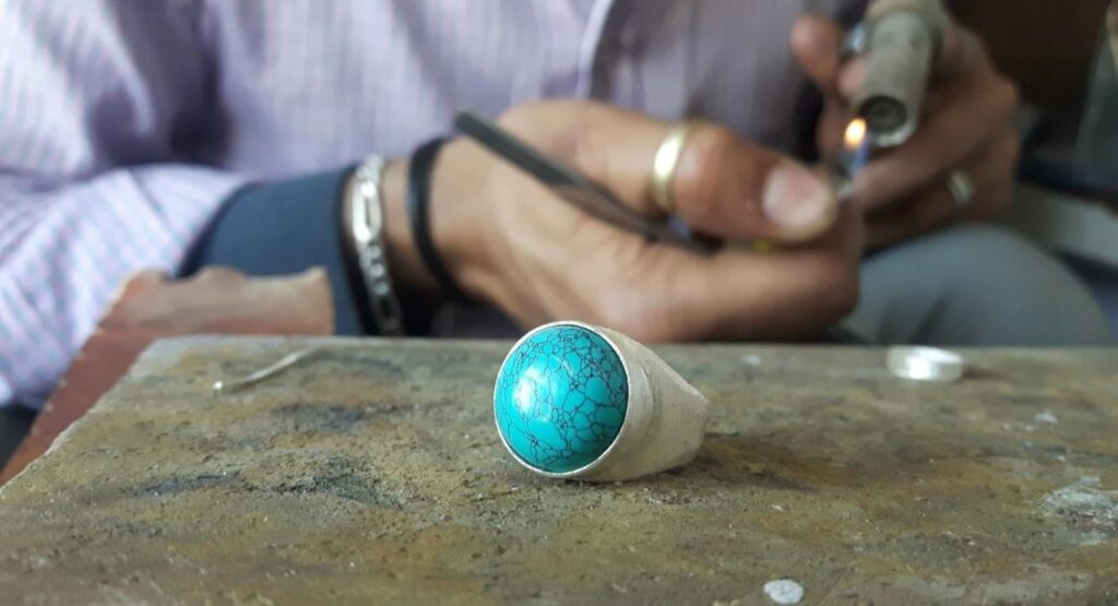 Création de bague artisanale Mode éthique, création de bague artisanale