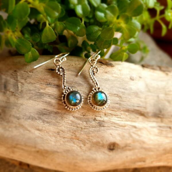 Boucles d'oreilles ethniques en labradorite