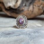 Bague ethnique ajustable en rubis indien argent