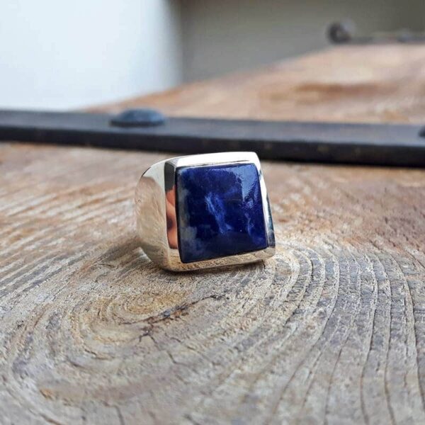 Square lapis lazuli ring MIKI