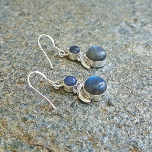 Boucles d'oreilles petites lunes labradorite