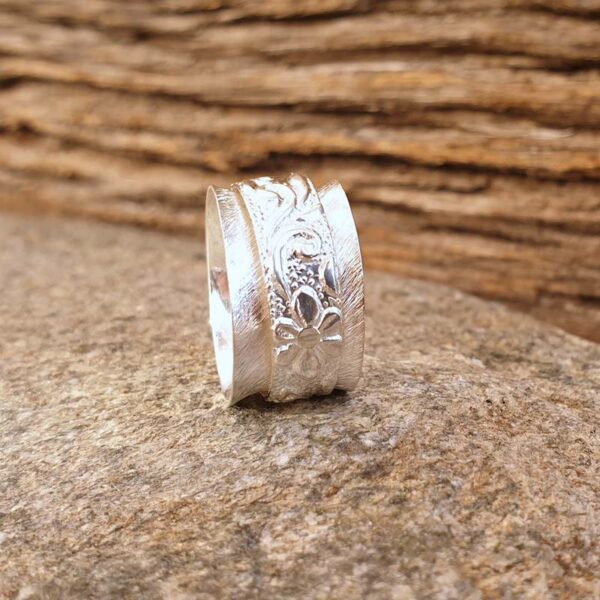 OM silver meditation ring