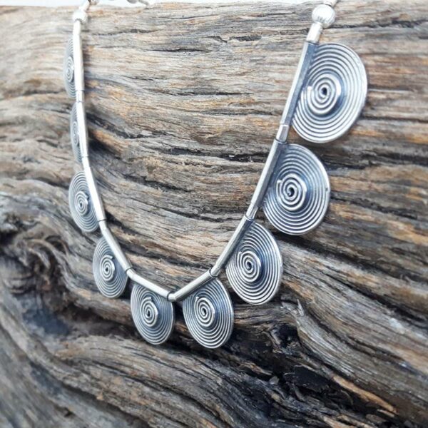 Collier ethnique en argent massif