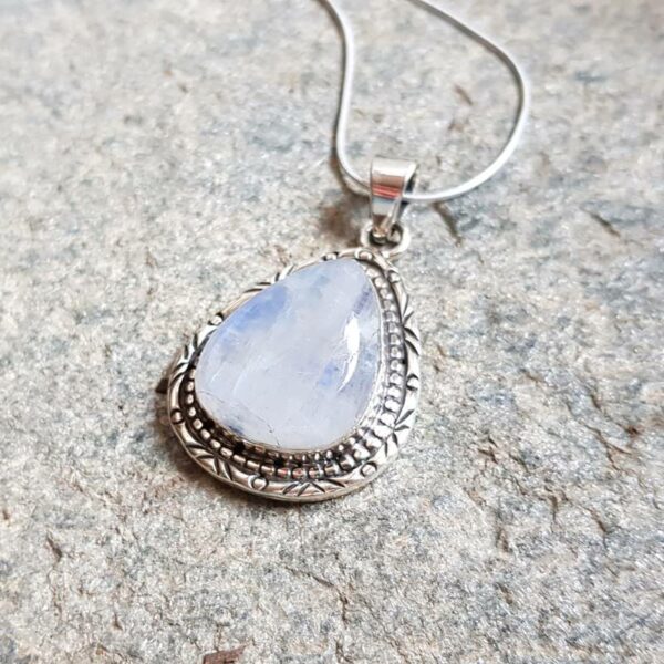 Pendentif pierre de lune goutte