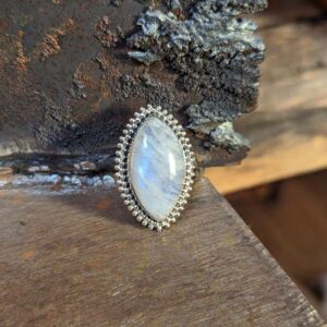 Moonstone ring OBLONGUE