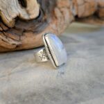 Bague de créateur en pierre de lune