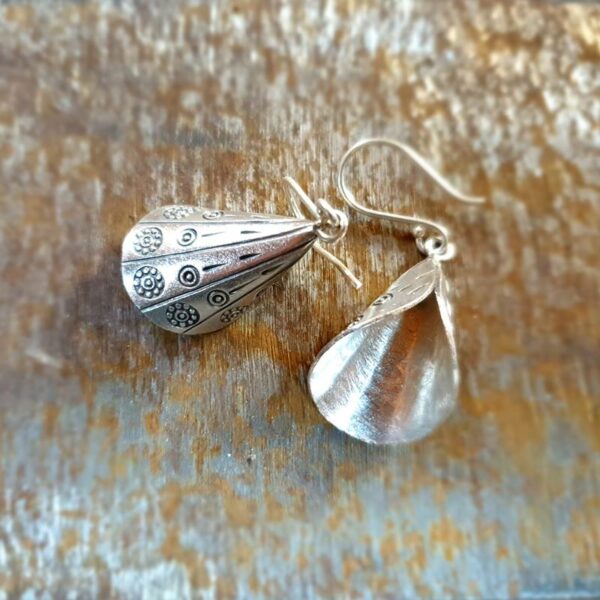 Boucles d'oreilles argent gravé