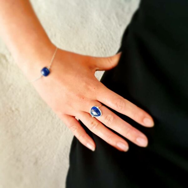 Bague argent et lapis lazuli facetté