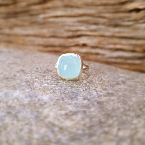 Anillo de calcedonia AQUA