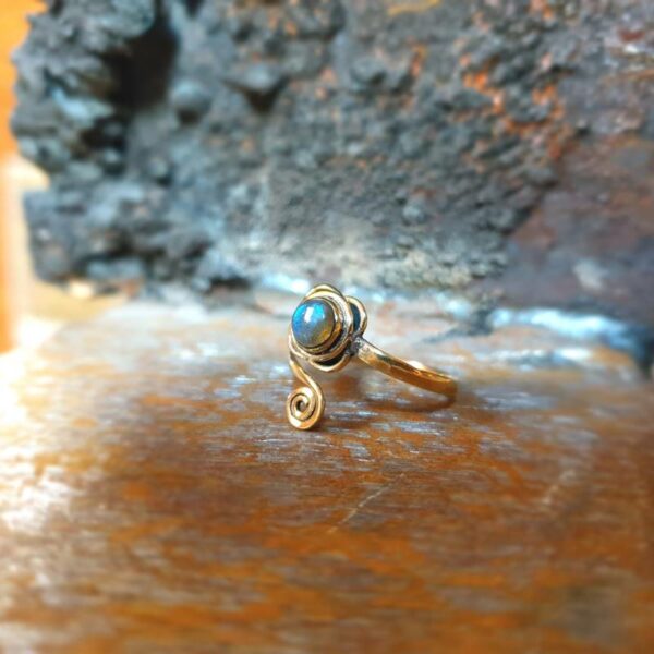 Gold labradorite ring