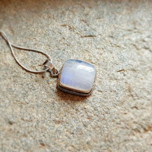 Blo Moonstone Pendant