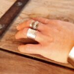 Bague ajustable argent gravé