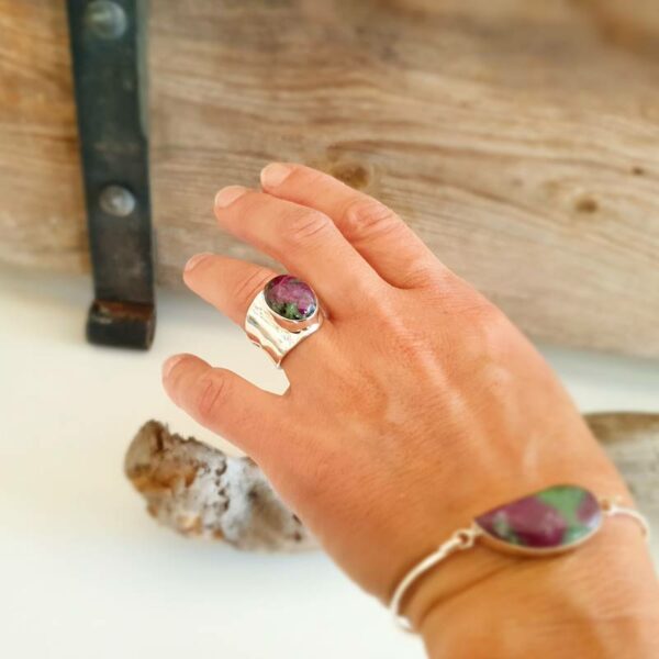 Silver zoisite adjustable ring