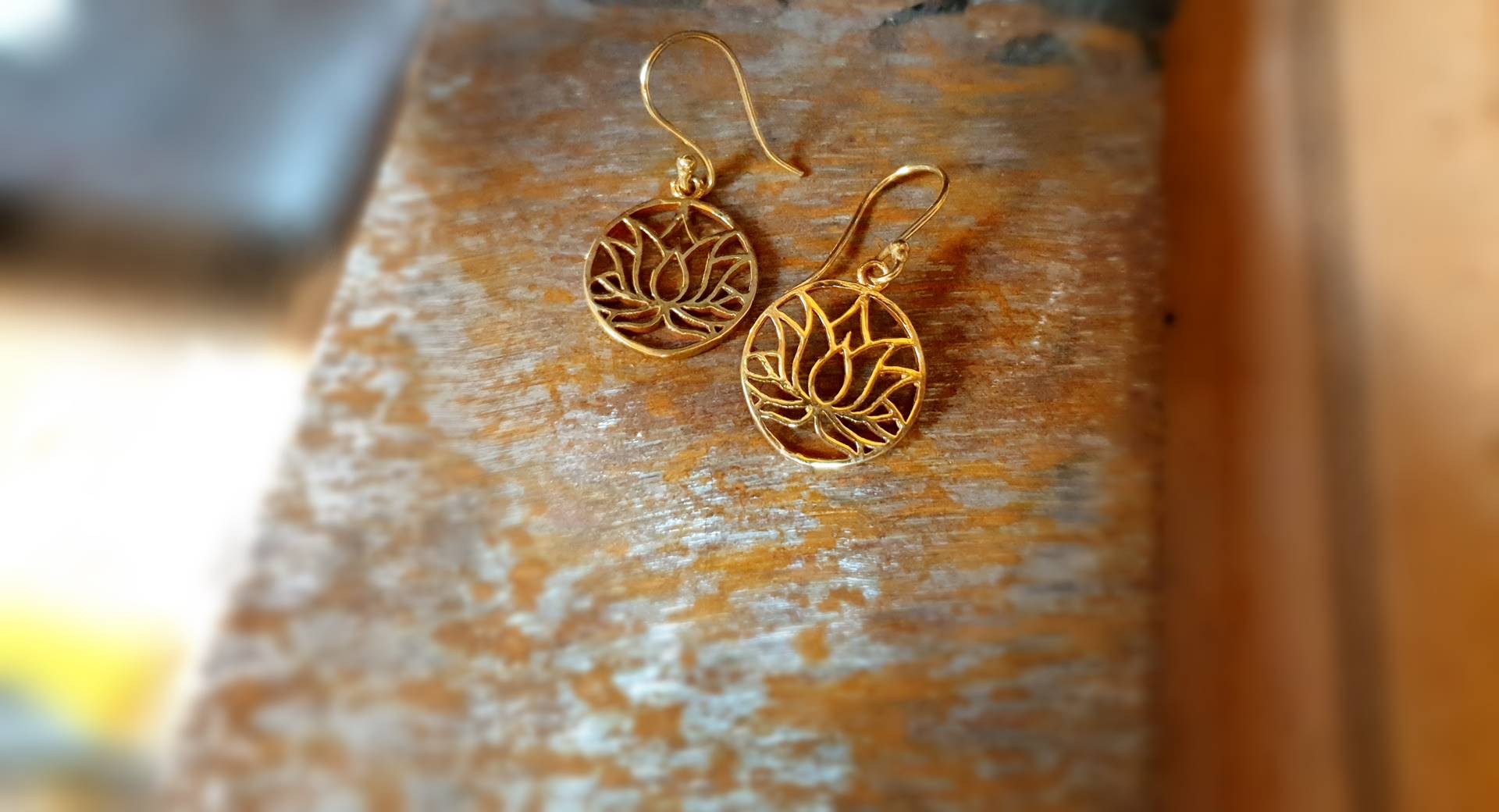 Bijoux en laiton doré