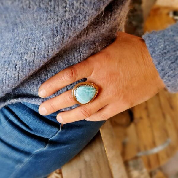 Sëlwer Larimar Drop Ring