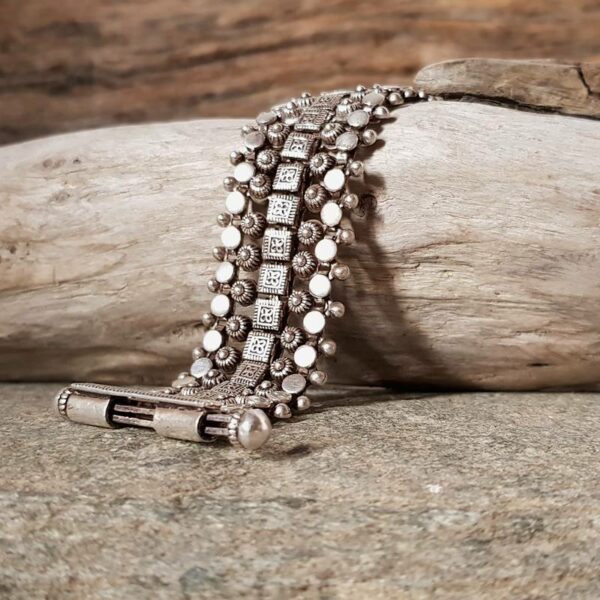 SITA ethnic silver bracelet