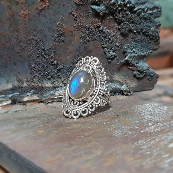 Ethnic labradorite ring