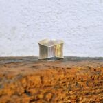 Bague fine en argent strié