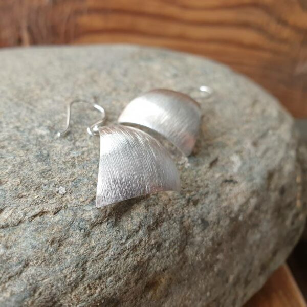 Boucles d'oreilles en argent brossé