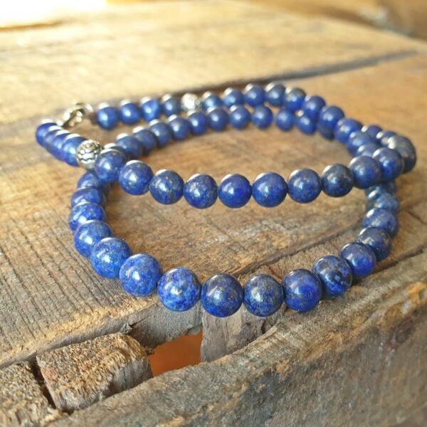 AFGHAN lapis lazuli necklace