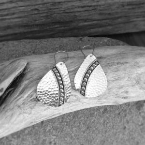 Silver hammered earrings