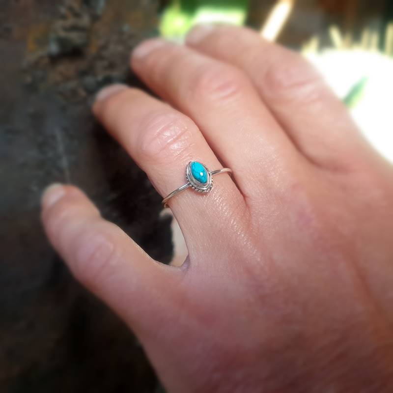 Minimalistische verstelbare turquoise ring