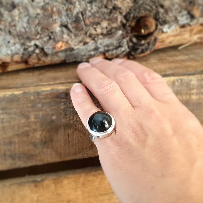 Silberner Obsidianring