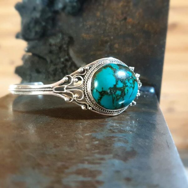 COURAGE silver turquoise bangle