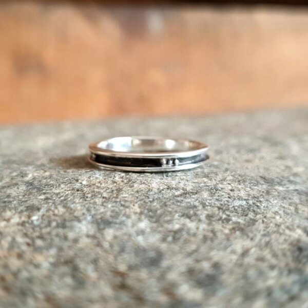 BÜ серебряное минималистское кольцо