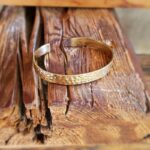 Bracelet jonc martelé or LÔ