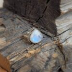 Bague ethnique en pierre de lune