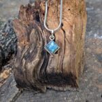 Pendentif en labradorite PROTECTION