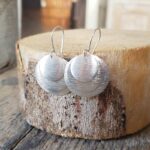 Boucles d'oreilles contemporaines en argent