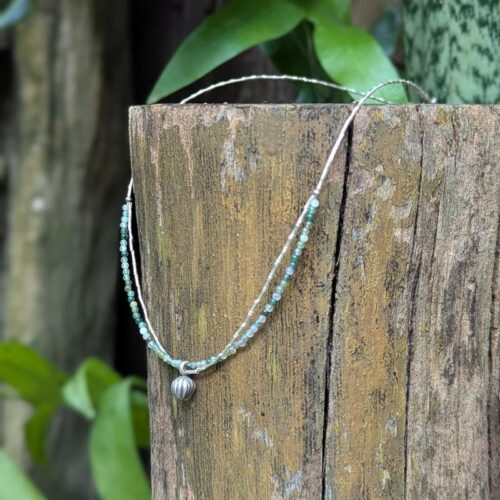 Collier fin double argent et agate verte