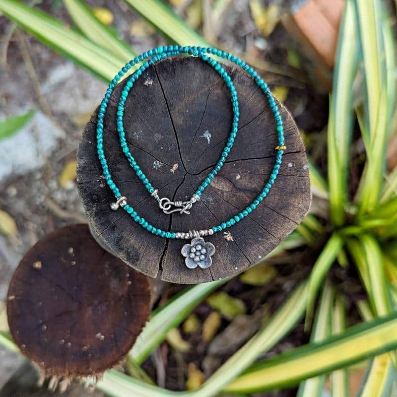 Collier petites malachites argent Collier petites malachites argent