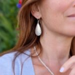 Longues boucles d'oreilles martelées argent