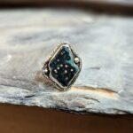 Bague en jaspe orbiculaire argent