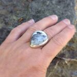 Bague en opale dendritique argent