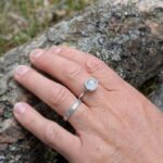 Bague de créateur en pierre de lune